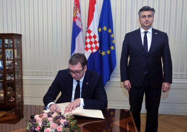 Vučić sa Plenkovićem razgovarao o ratnoj odšteti