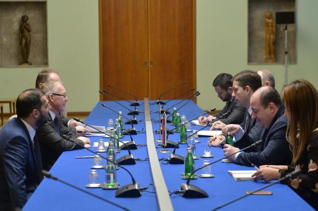 Belgrade informs EU it's ready to resume Kosovo talks