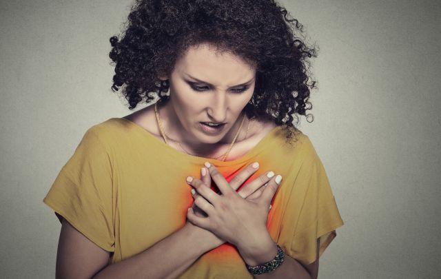 Dame, èuvajte se: Stres mnogo jaèe deluje na vas i izaziva ovaj srèani problem