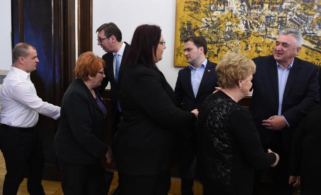 Vucic receives delegation from Croatia, ethnic Croats
