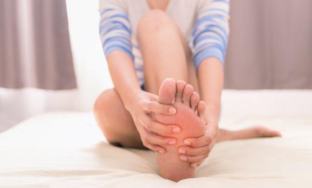 Napravite domaæu mast za urasle i zadebljale nokte