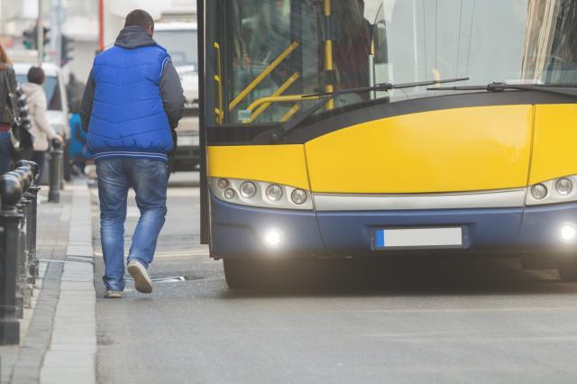 BG: Napad na kontrolora BusPlusa, odvezen u Urgentni