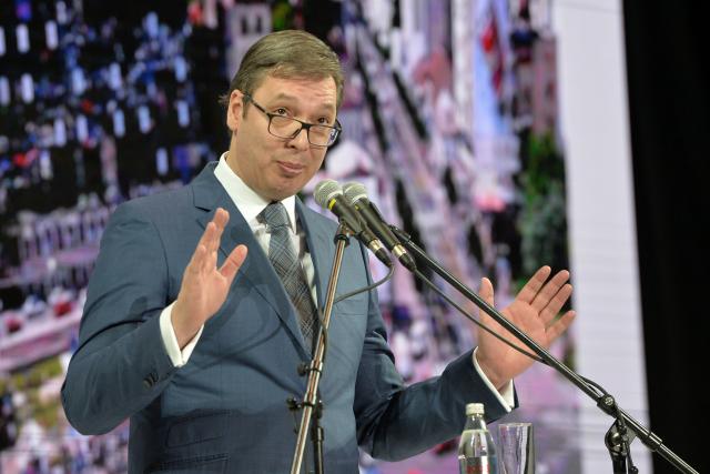 Vučić: Mnogo je važno da ubedljivo pobedimo / FOTO