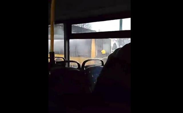 BG: Kod Hrama se zapalio autobus GSP / VIDEO