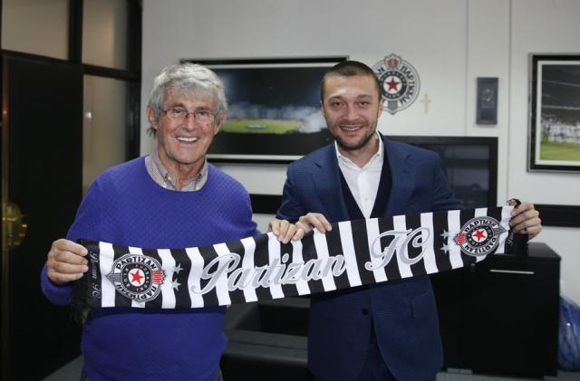 Legendarni Bora Milutinović posetio Partizan