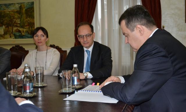 Serbian FM receives Italian ambassador on farewell visit