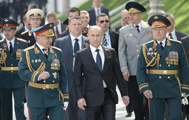 "Ekonomist": Putin bi mogao da nadjaèa NATO