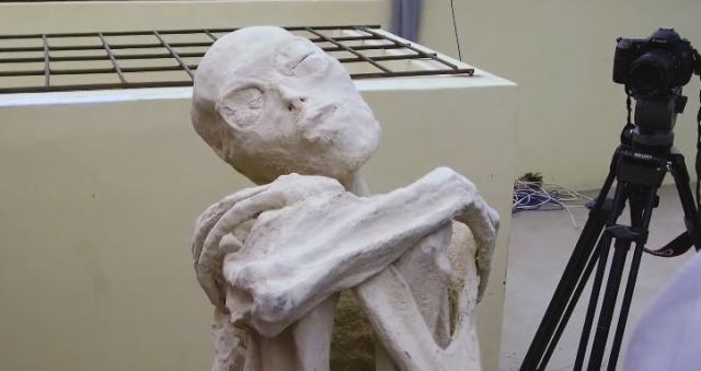Ruski naučnik: Misteriozna troprsta mumija nije ljudskog porekla
