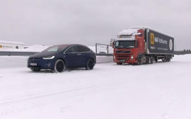 Može li Model X da povuče šleper od 43.000 kg po snegu?