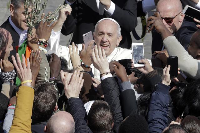 Papa poručio mafijašima: Vi niste hrišćani