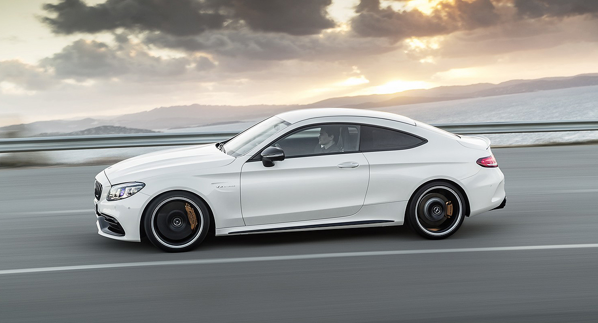 Mercedes Amg C63 Coupe Za 19 Foto B92