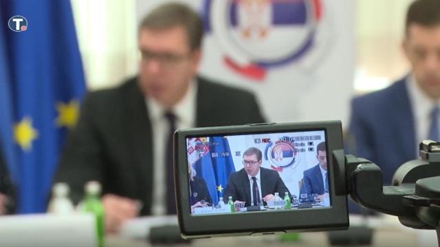 Vuèiæ o "dve opcije", šta je "realnije" i èemu se protivi