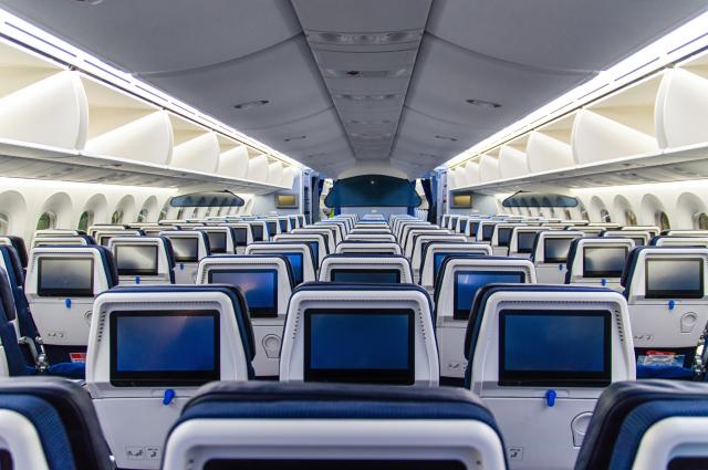 Nova odluka avio-kompanije: Gojazni ne mogu u biznis klasu