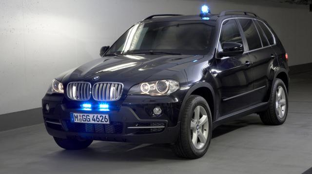 Gruzija zabranila zvaničnicima crne automobile