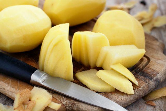 Kako da oljuštite krompir za manje od pet sekundi