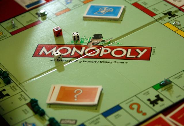 Èuveni "Monopol" stiže u Novi Sad
