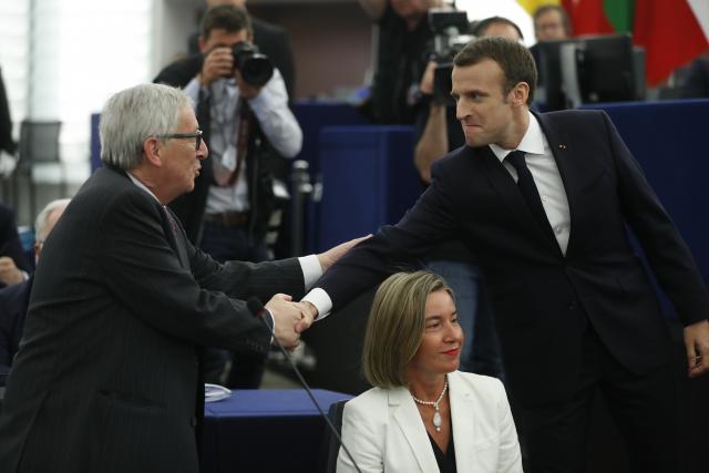 Junker posle Makronovog govora: Prava Francuska se vratila