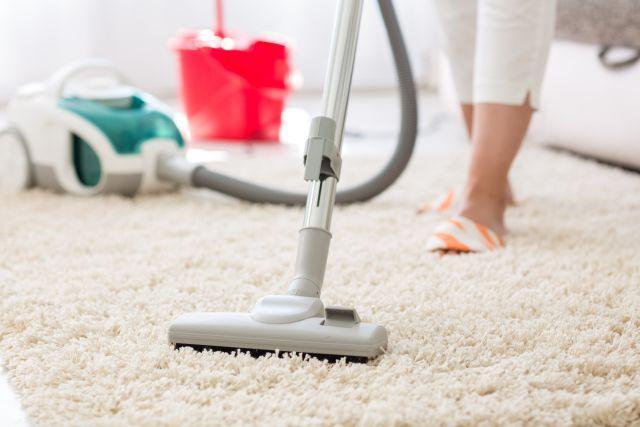 Najbolji način za čišćenje tepiha: Evo kako da se rešite svih mrlja
