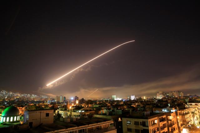 Rusi u Siriji oborili "vazdušne mete nepoznatog porekla"