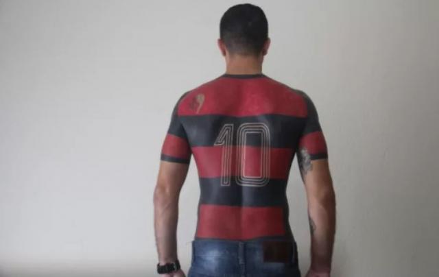 Samo u Južnoj Americi – navijaè istetovirao dres voljenog kluba