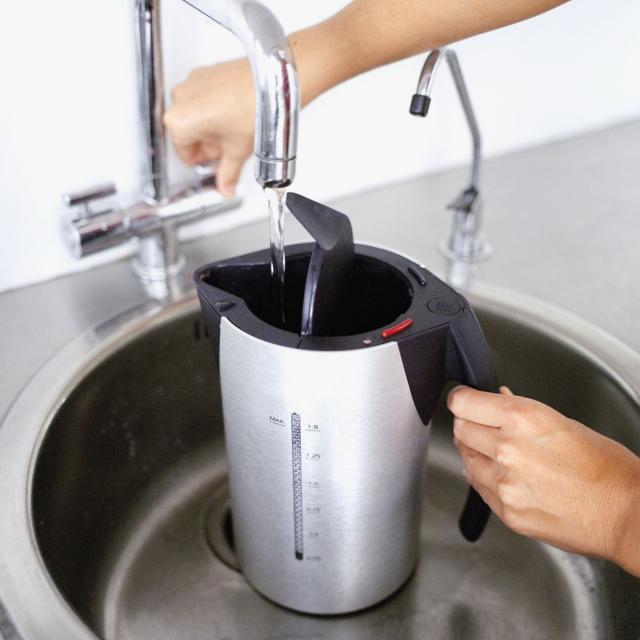 Preporodite se: Najlakši trik za čišćenje kuvala za vodu