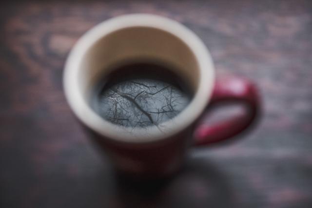 Mediji: Žena kolegama sipala otrov u kafu zbog ogovaranja