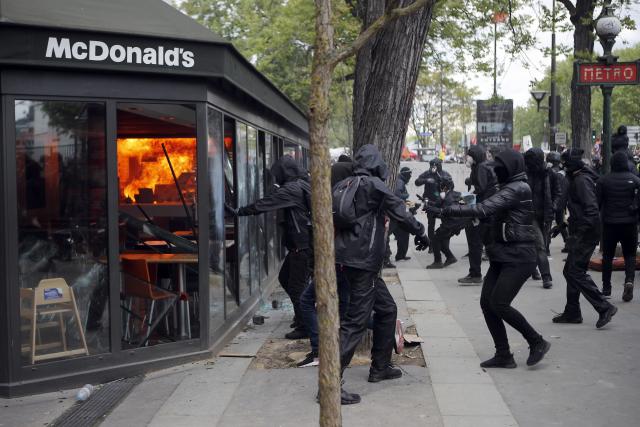 1. maj širom sveta:Protesti, sukobi, roštilj i bruka VIDEO