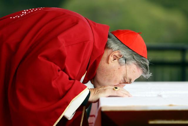 Treći čovek Vatikana optužen za seksualno zlostavljanje