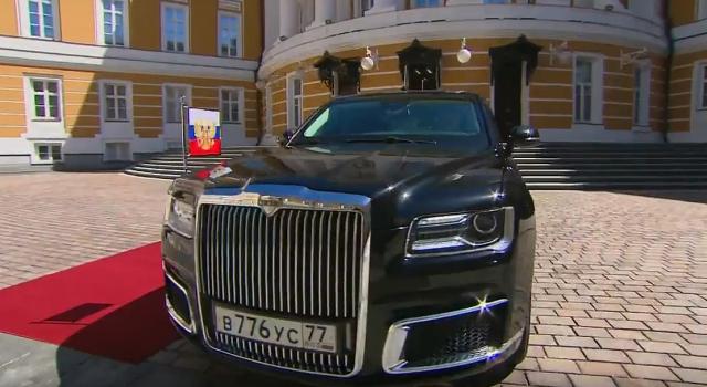 Kako izgleda nova Putinova limuzina (VIDEO)