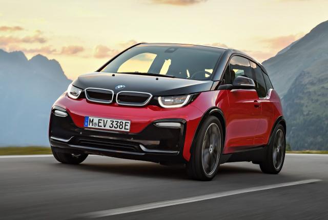 Kako se električni BMW snalazi na planini?