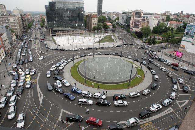 Taksisti na Slaviji, kolaps - radi jedino fontana VIDEO