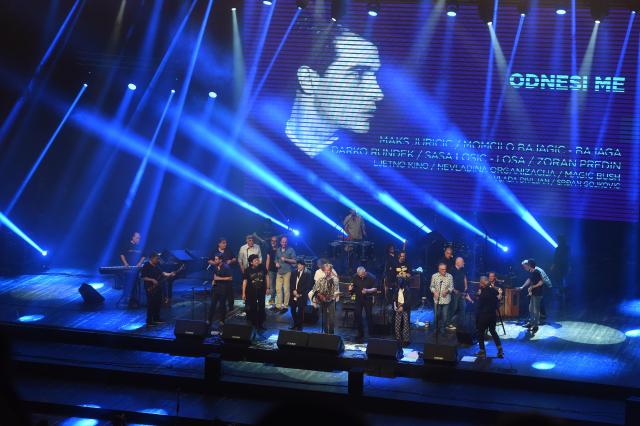 "Hajde sanjaj me, sanjaj": Velièanstveni koncert u slavu Vlade Divljana