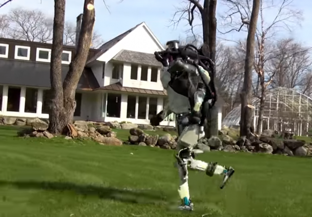 Boston Dynamics otišao korak dalje: Robot koji trèi /VIDEO