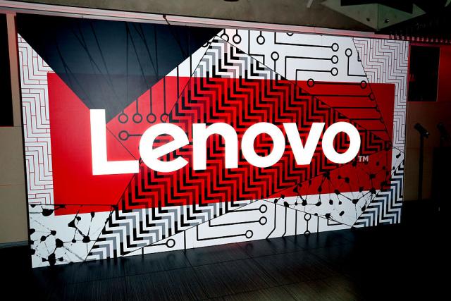 Lenovo sprema prvi pravi "all screen" telefon