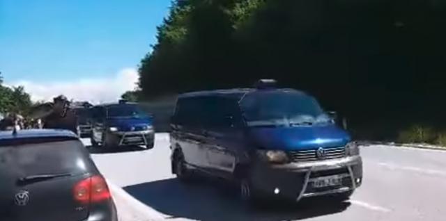 Burno kod tunela u BiH: "Dve policije" i migranti / VIDEO