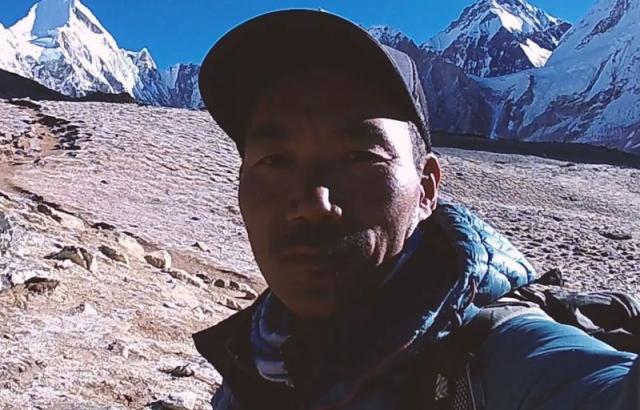 Iskusni šerpas okonèao 22. pohod na Mont Everest