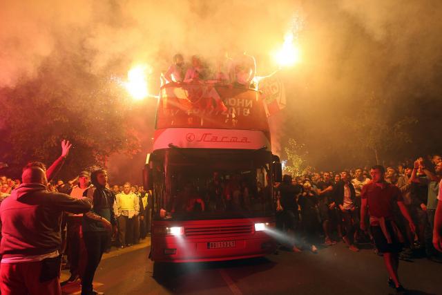 Autobus FKCZ zapaljen bakljama, "Lasta" podnosi kriviènu prijavu