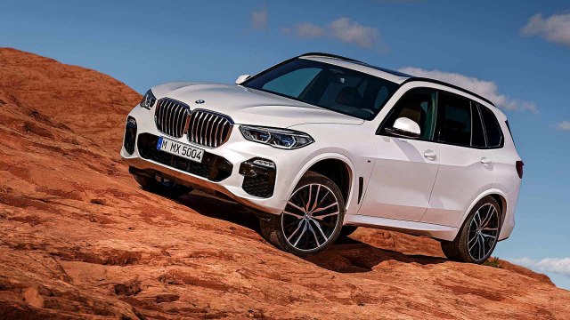 Kako izgleda novi BMW X5 spolja i unutra (VIDEO)