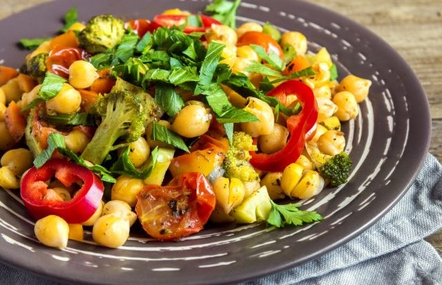 Proteinska salata: Rijanin omiljeni obrok ne košta mnogo, a veoma je hranljiv