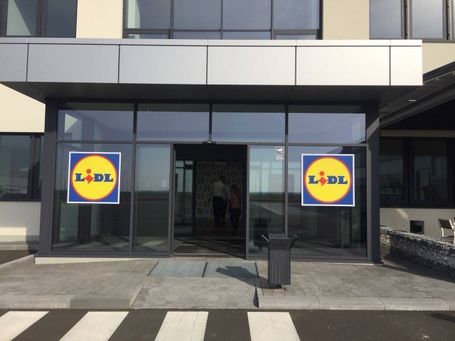 Germany's Lidl launches logistics center near Belgrade