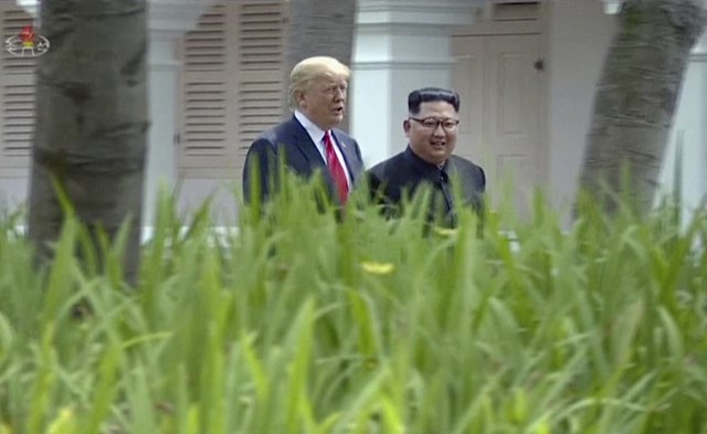 Objavljeni dosad neviðeni snimci susreta Kima i Trampa