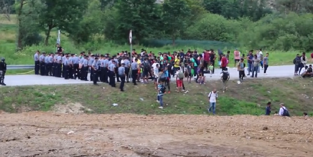 Kraj napetosti na granici BiH-HR, migranti se vratili
