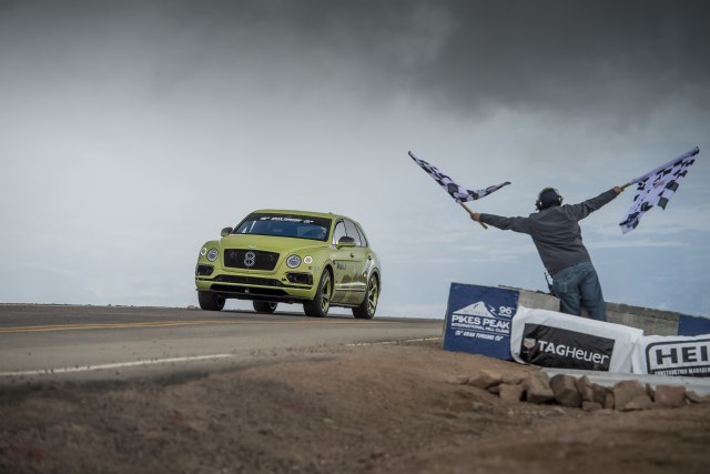 Bentayga najbrži SUV na legendarnom usponu