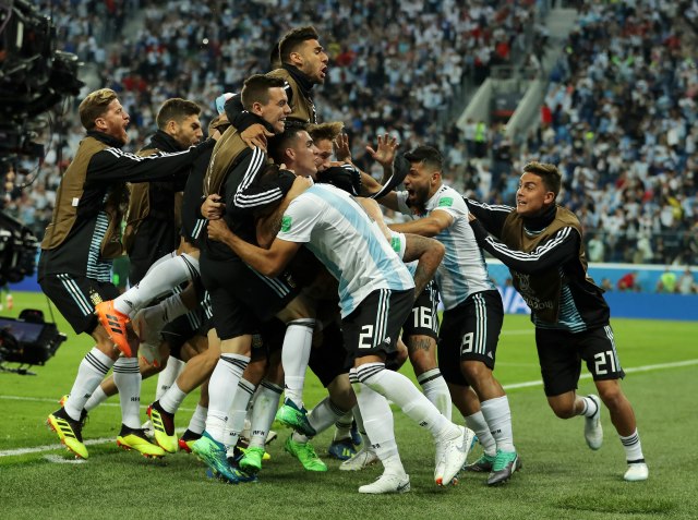Roho kao Mesi, Argentina se spasla i prošla dalje!
