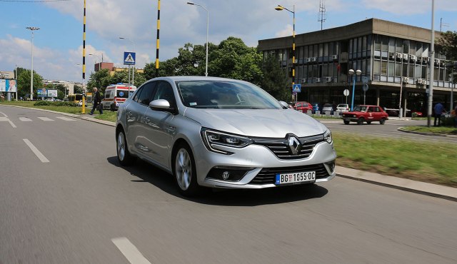 Test: Renault Megane Grand Coupé 1.5 dCi 110 EDC Intens