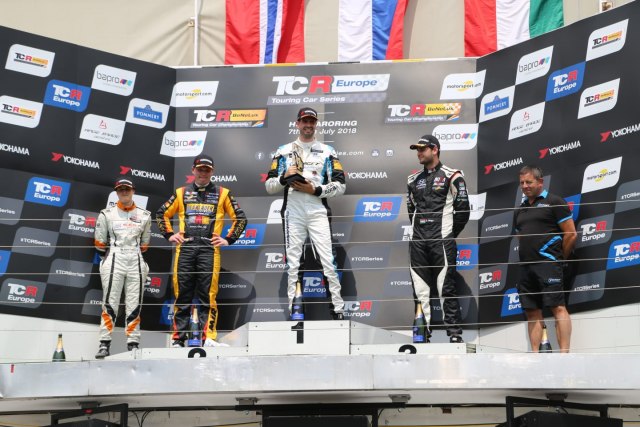 Borkoviæ pobedio na Hungaroringu, na bod od lidera TCR Evropa