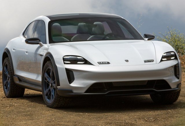 Porscheov elektrièni "krosover" stiže 2021.