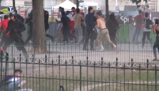 Novi sukob policije i navijaèa u Parizu VIDEO