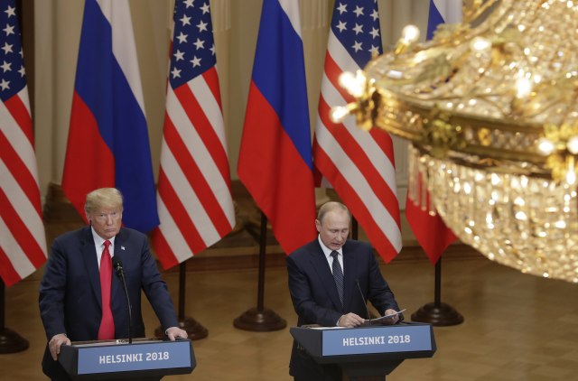 Svetski mediji: Tramp "izdajnik" i "Putinova pudlica"