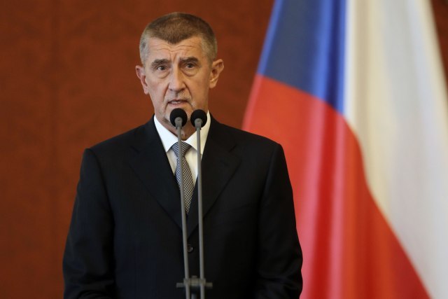 Receiving migrants is road to hell, says Czech PM